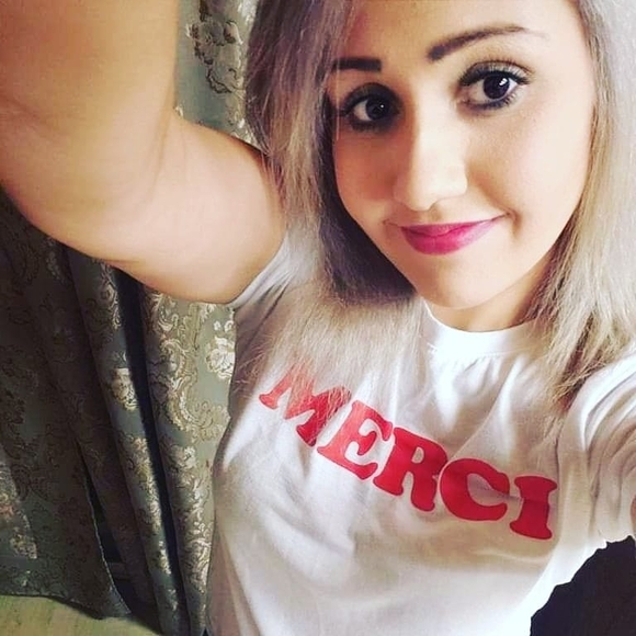 Meet your Posher, Irma - Picture 1 of 1